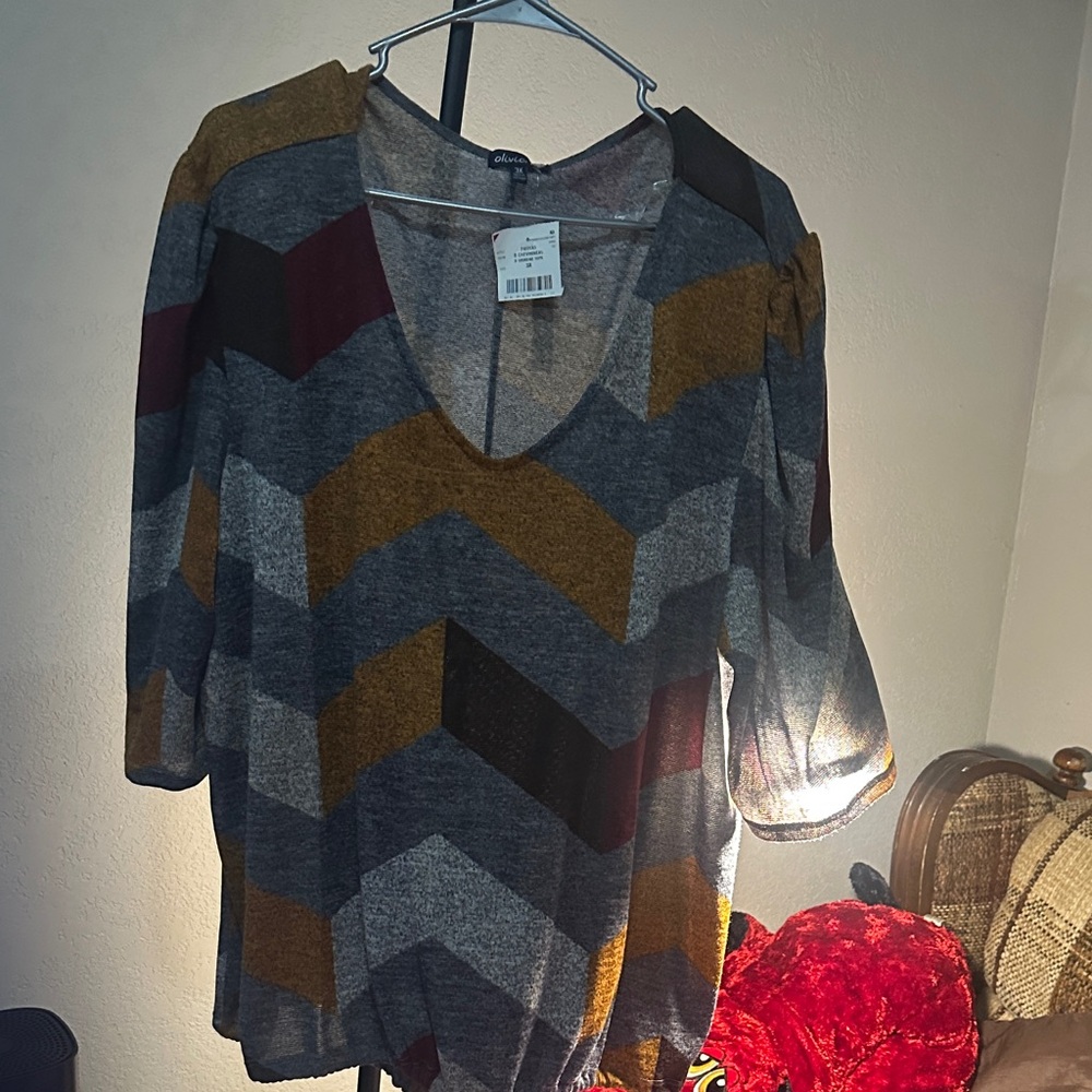 Chevron Patterned Women's Blouse